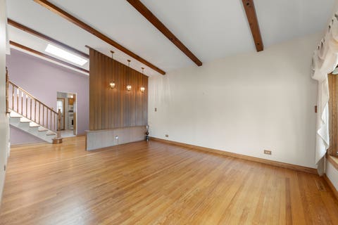 Tiny photo for 5004 W 107th Street, Oak Lawn, IL 60453 (MLS # 12723497)