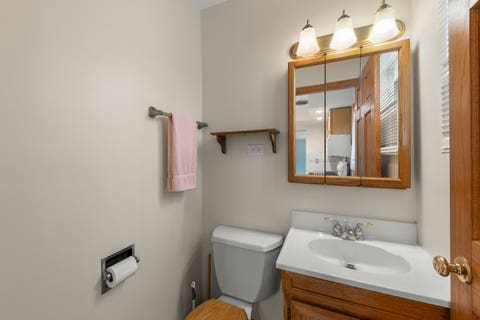 Tiny photo for 5004 W 107th Street, Oak Lawn, IL 60453 (MLS # 12723497)