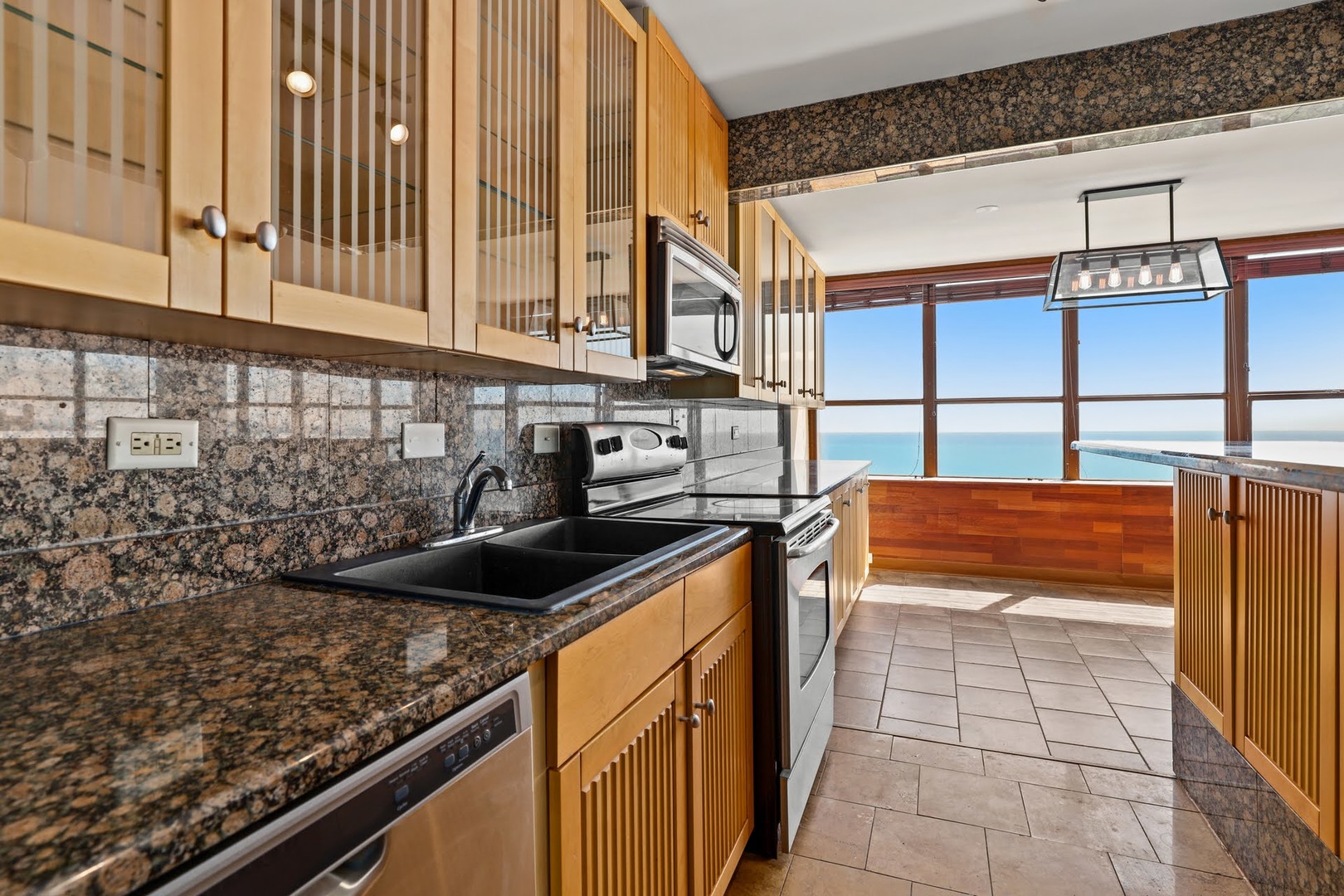 655 W Irving Park Road 4101