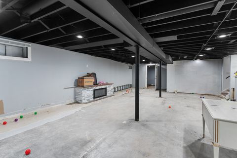 Tiny photo for 918 Mayfair Place, Rockford, IL 61107 (MLS # 12584143)