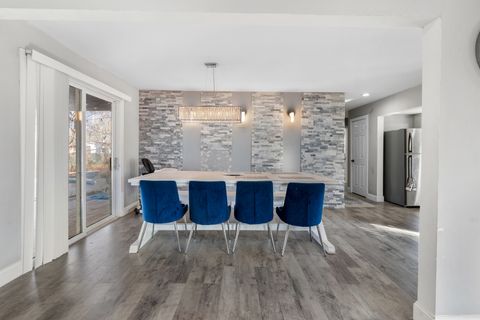 Tiny photo for 918 Mayfair Place, Rockford, IL 61107 (MLS # 12584143)