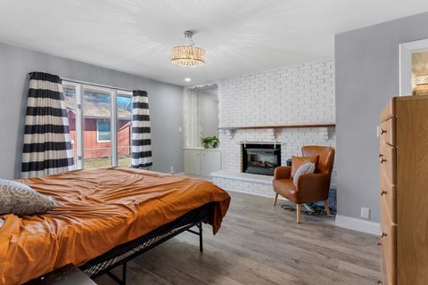 Tiny photo for 918 Mayfair Place, Rockford, IL 61107 (MLS # 12584143)