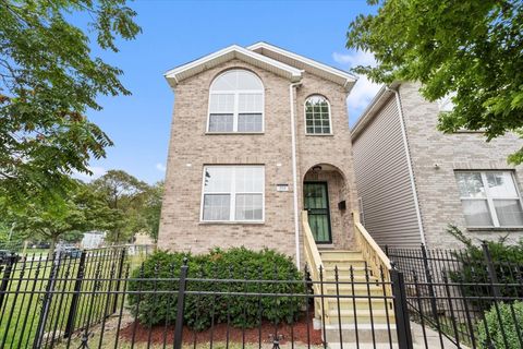 204 N Keystone Avenue Chicago IL 60624