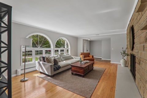 Tiny photo for 424 Otis Road, Barrington, IL 60010 (MLS # 12787741)