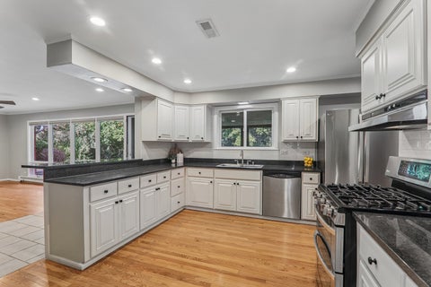 Tiny photo for 424 Otis Road, Barrington, IL 60010 (MLS # 12787741)