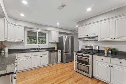 Tiny photo for 424 Otis Road, Barrington, IL 60010 (MLS # 12787741)