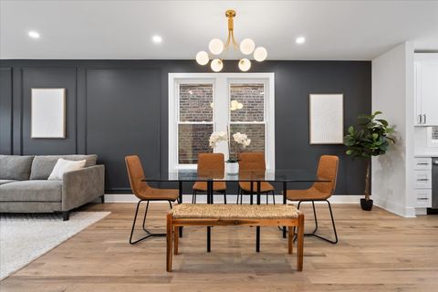 Tiny photo for 858 N Richmond Avenue, Chicago, IL 60622 (MLS # 12580565)