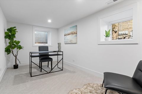 Tiny photo for 858 N Richmond Avenue, Chicago, IL 60622 (MLS # 12580565)