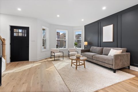 Tiny photo for 858 N Richmond Avenue, Chicago, IL 60622 (MLS # 12580565)