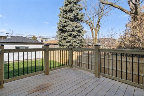 Tiny photo for 858 N Richmond Avenue, Chicago, IL 60622 (MLS # 12580565)