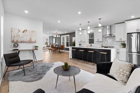 Tiny photo for 858 N Richmond Avenue, Chicago, IL 60622 (MLS # 12580565)