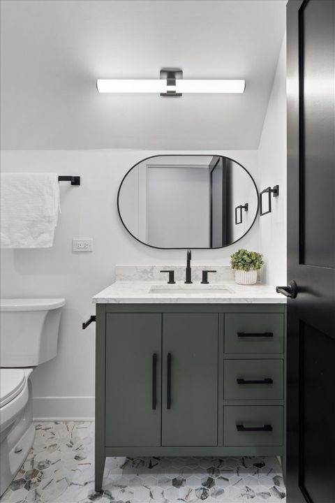 Tiny photo for 858 N Richmond Avenue, Chicago, IL 60622 (MLS # 12580565)