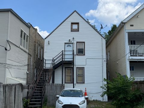 Tiny photo for 2630 N Central Park Avenue, Chicago, IL 60647 (MLS # 12396498)