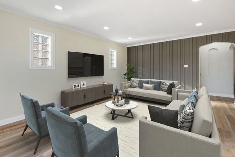 Tiny photo for 8208 S Sacramento Avenue, Chicago, IL 60652 (MLS # 12515353)