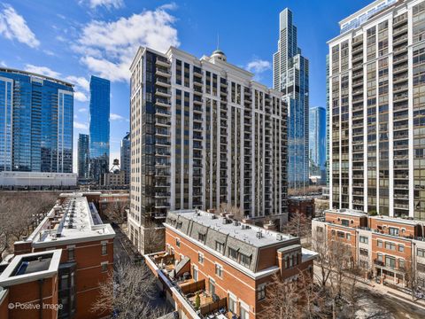 Tiny photo for 1335 S Prairie Avenue #809, Chicago, IL 60605 (MLS # 12583057)