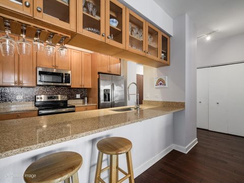 Tiny photo for 1335 S Prairie Avenue #809, Chicago, IL 60605 (MLS # 12583057)