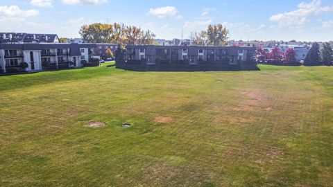 Tiny photo for 15722 Old Orchard Court #1E, Orland Park, IL 60462 (MLS # 12501783)