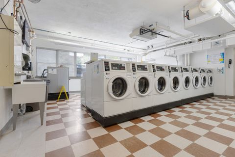 Tiny photo for 6301 N Sheridan Road #3A, Chicago, IL 60660 (MLS # 12541920)