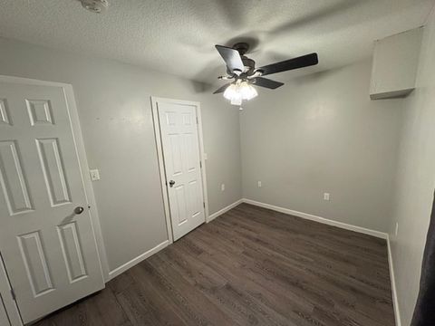 Tiny photo for 602 3rd Avenue W, Milan, IL 61264 (MLS # 100000398)