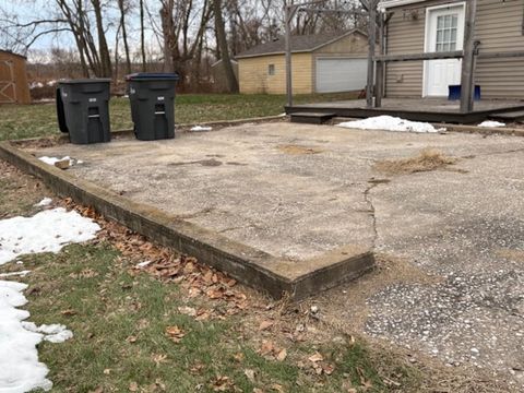 Tiny photo for 602 3rd Avenue W, Milan, IL 61264 (MLS # 100000398)