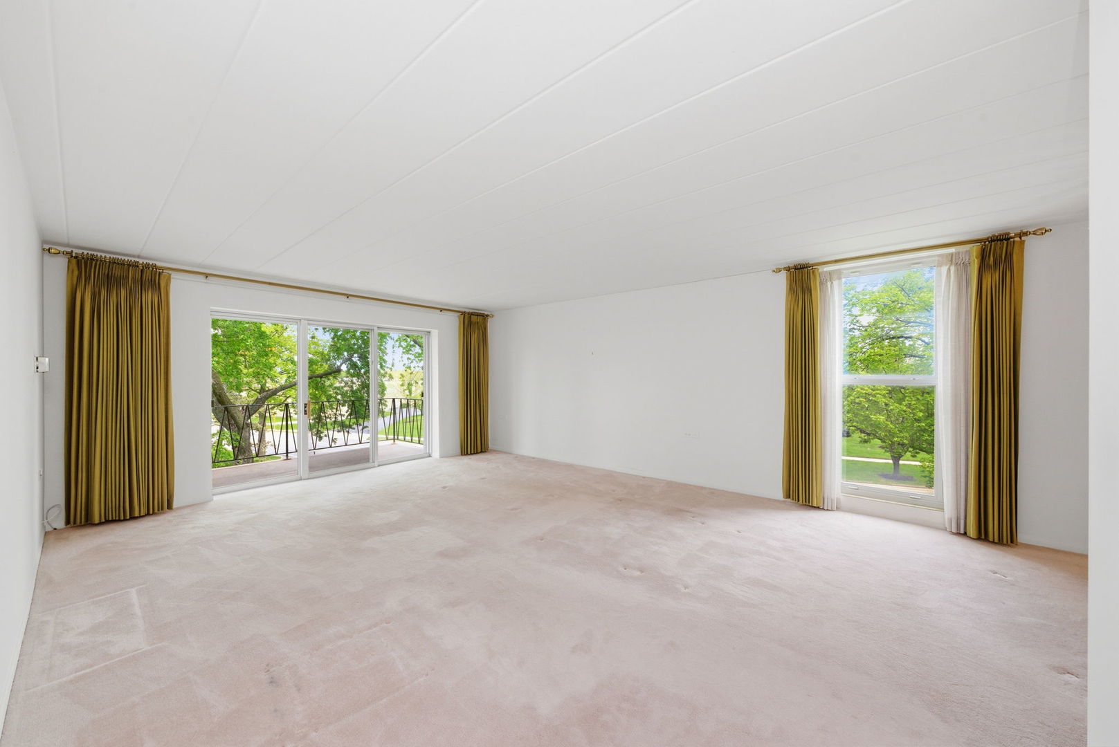 5300 Walnut Avenue 23C
