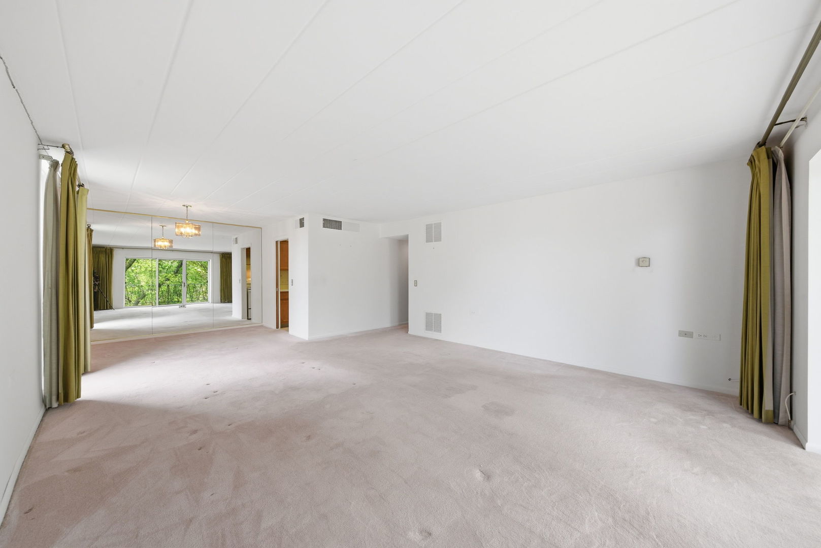5300 Walnut Avenue 23C