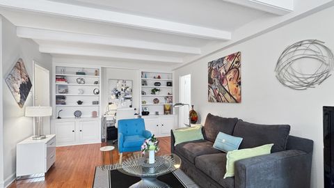 Tiny photo for 1585 Ridge Avenue #509, Evanston, IL 60201 (MLS # 12524029)