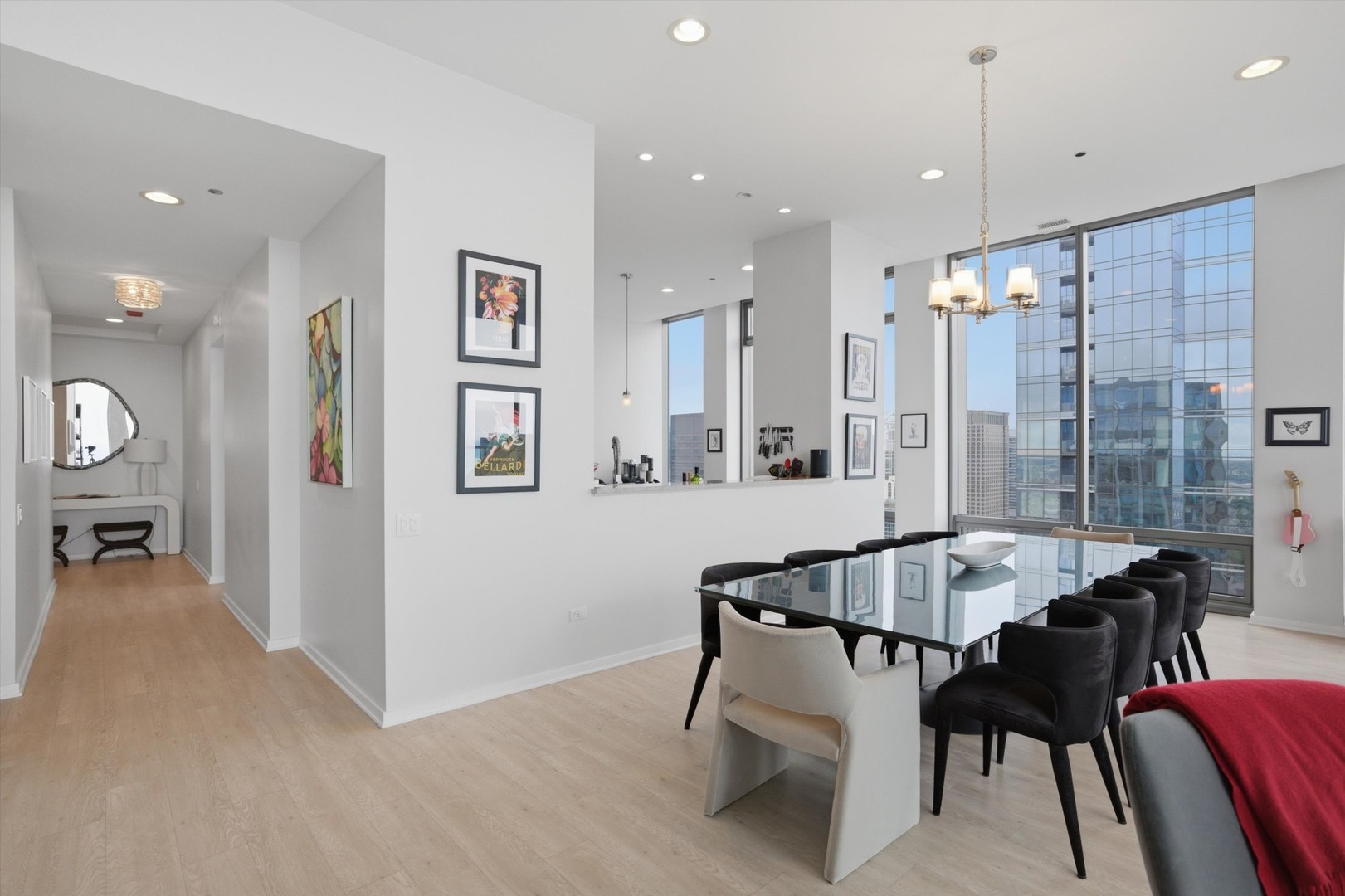 65 E Monroe Street 4726