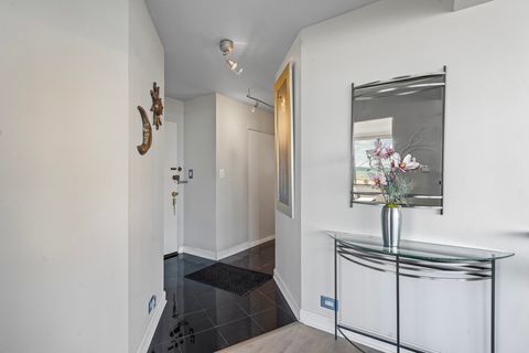 Tiny photo for 5801 N Sheridan Road #3C, Chicago, IL 60660 (MLS # 12492938)