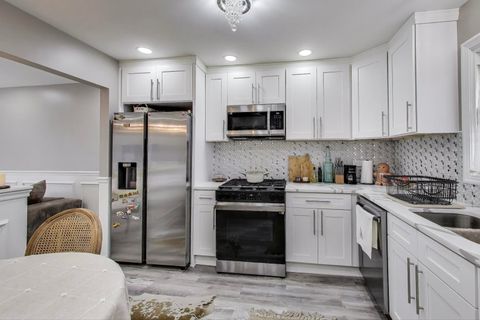 Tiny photo for 3651 177th Street, Country Club Hills, IL 60478 (MLS # 12590509)