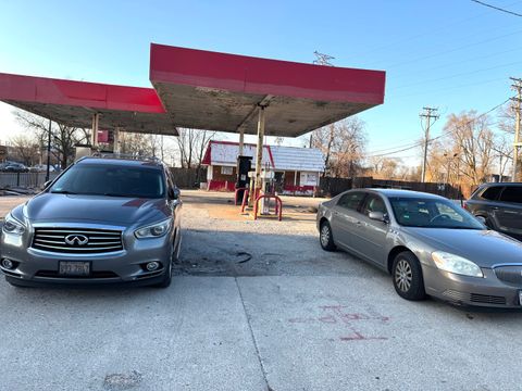 11957 S Halsted Street Chicago IL 60628