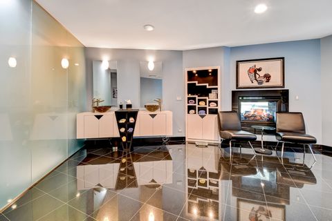 Tiny photo for 9233 Falling Waters Drive W, Burr Ridge, IL 60527 (MLS # 12488987)