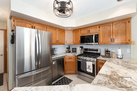 Tiny photo for 11 Warner Circle, Lemont, IL 60439 (MLS # 12506451)