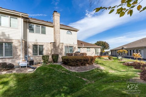 Tiny photo for 11 Warner Circle, Lemont, IL 60439 (MLS # 12506451)