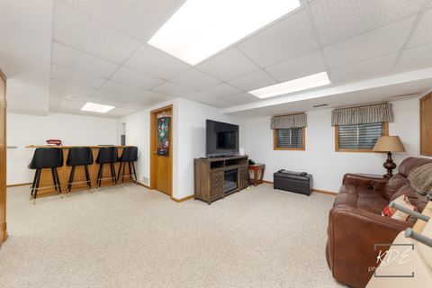 Tiny photo for 11 Warner Circle, Lemont, IL 60439 (MLS # 12506451)