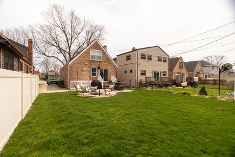 Tiny photo for 9840 S Saint Louis Avenue, Evergreen Park, IL 60805 (MLS # 12623753)