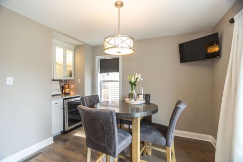 Tiny photo for 9840 S Saint Louis Avenue, Evergreen Park, IL 60805 (MLS # 12623753)