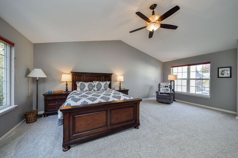 Tiny photo for 290 Remington Drive, St. Charles, IL 60175 (MLS # 12499641)