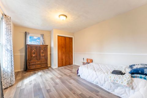 Tiny photo for 4720 Lincoln Avenue, Lisle, IL 60532 (MLS # 12608695)