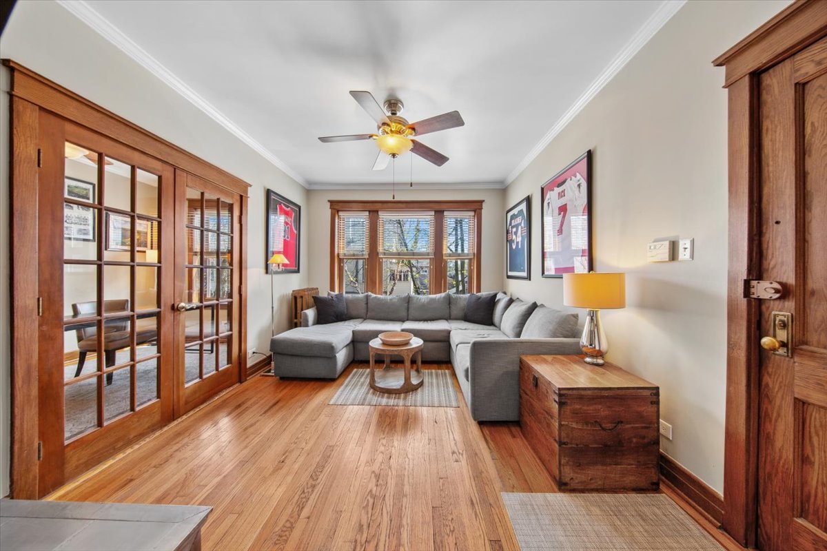 2548 N Seminary Avenue 2