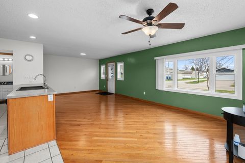 Tiny photo for 104 2nd St Court, Donahue, IA 52746 (MLS # 12602616)
