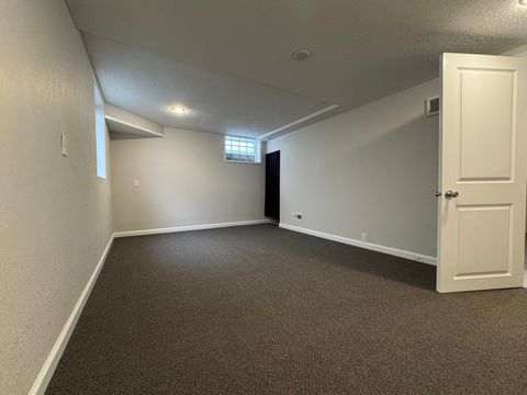 Tiny photo for 2038 N Myrtle Street, Davenport, IA 52804 (MLS # 12633938)