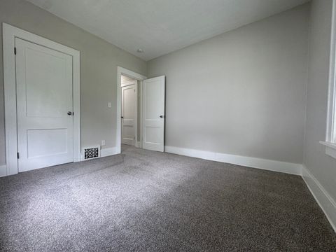 Tiny photo for 2038 N Myrtle Street, Davenport, IA 52804 (MLS # 12633938)