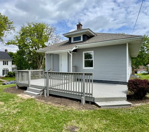 Tiny photo for 2038 N Myrtle Street, Davenport, IA 52804 (MLS # 12633938)