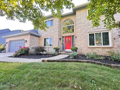 Photo of 2737 Seiler Drive, Naperville, IL 60565 (MLS # 12475356)