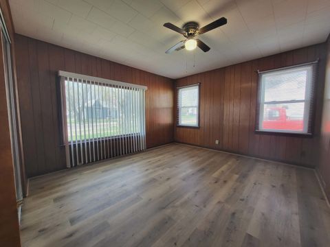 Tiny photo for 405 S Grove Street, Colfax, IL 61728 (MLS # 12485495)