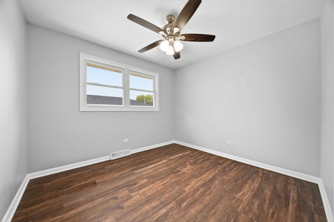Tiny photo for 11529 S Laramie Avenue, Alsip, IL 60803 (MLS # 12757739)