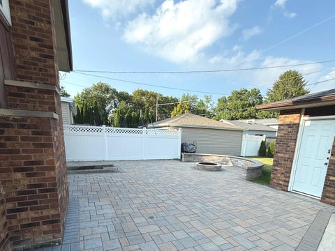 Tiny photo for 11529 S Laramie Avenue, Alsip, IL 60803 (MLS # 12757739)