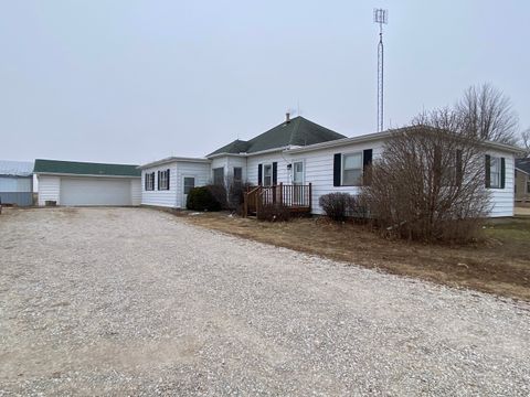 Photo of 82 N 23rd Road, Peru, IL 61354 (MLS # 12499685)