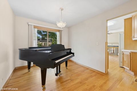 Tiny photo for 7769 Danbury Drive, Darien, IL 60561 (MLS # 12513693)